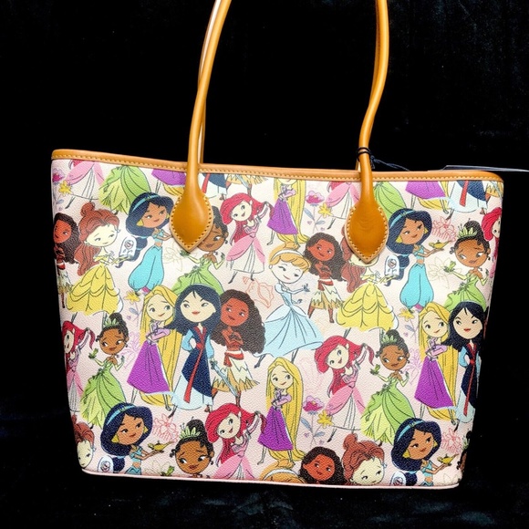 2022 Disney Parks Dooney & Bourke Animators Multi Princess Tote Bag (B) - NWT - Picture 4 of 8
